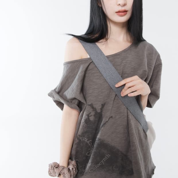 콜로신스 Beetle Unbalance T - Dark Khaki
