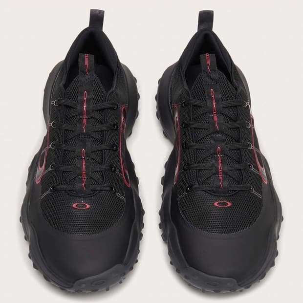 Oakley Edge Flex Blackout 엣지 플렉스 블랙 250