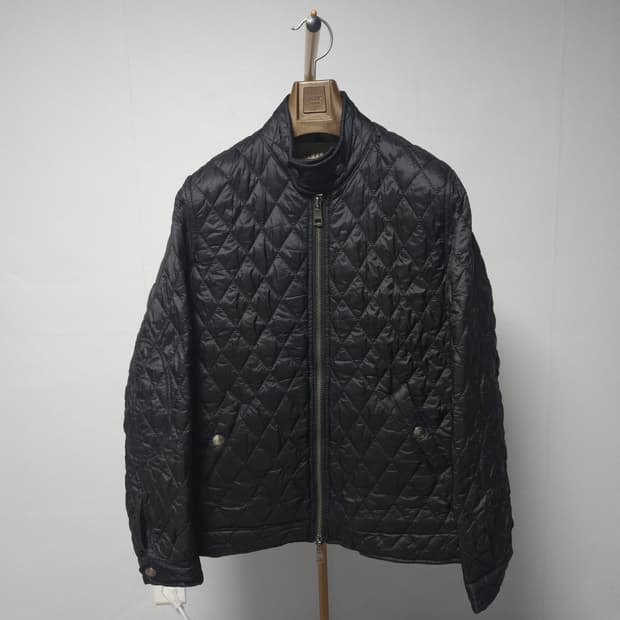 XL ) 버버리 여성 다이아몬드 퀼팅 자켓