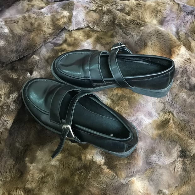 데일리 여성 블랙(검정) 메리제인 로퍼 225