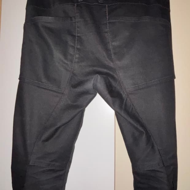 D.HYGEN Cotton Stretch Curved Pant