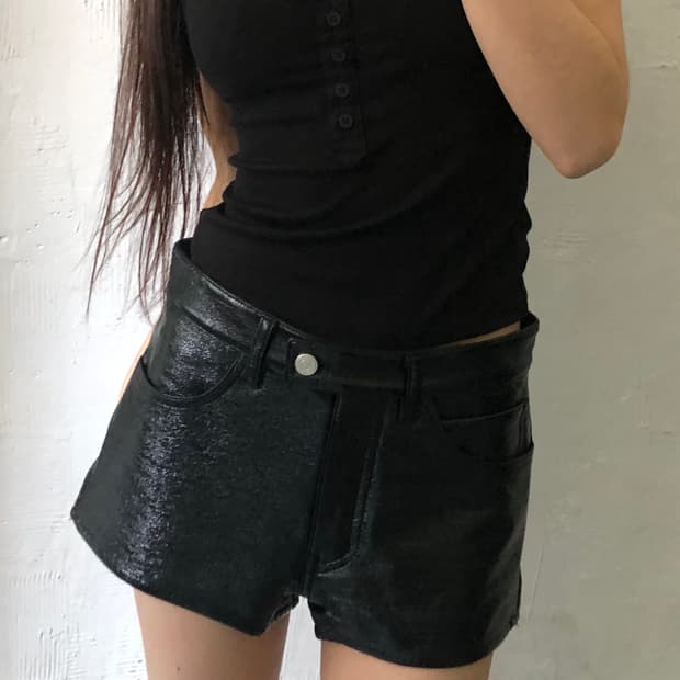 Courrèges 꾸레쥬 하이라이즈 블랙 숏츠