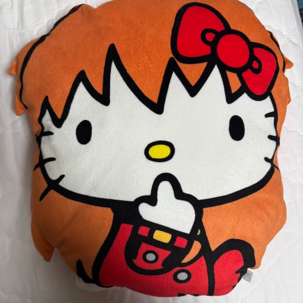 에반게리온 아스카 헬로키티 쿠션