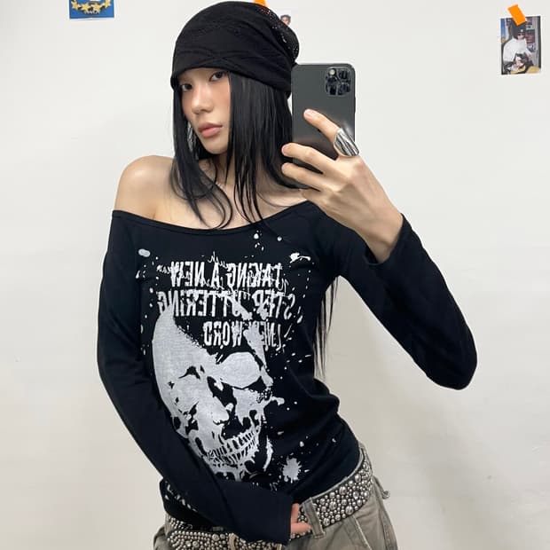 Skeleton Shoulder Black Long Sleeve