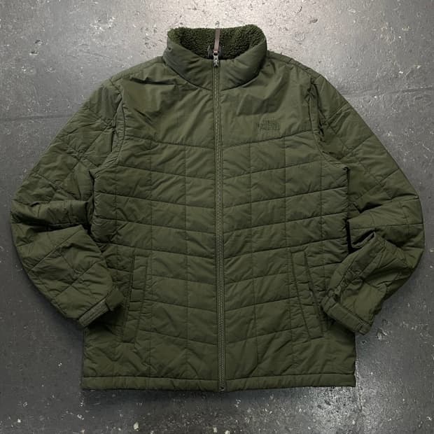 100 노스페이스 경량패딩