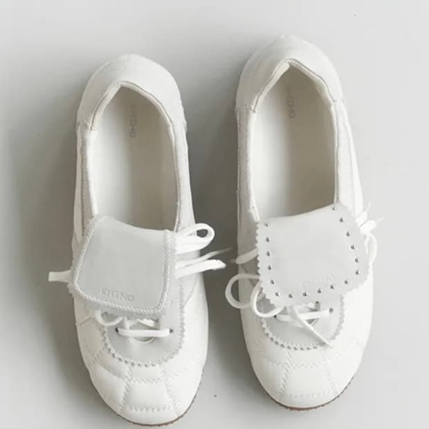 기호 3-Way Foldover 텅 스니커즈 245