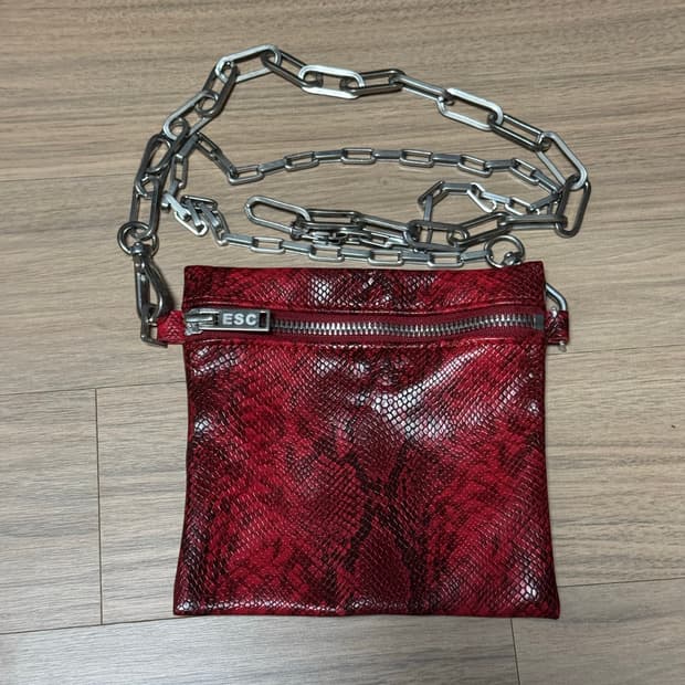 esc스튜디오 뱀피 미니백