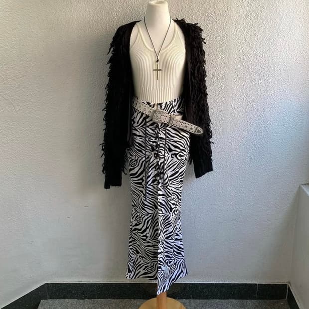 ✨vintage zibra long skirt 아일렛 머메이드 스커트✨