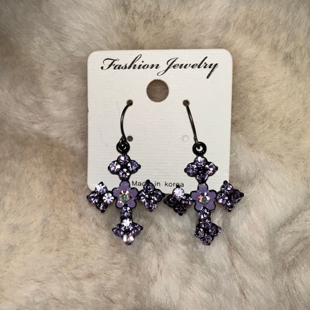 고스펑크 십자가 귀걸이