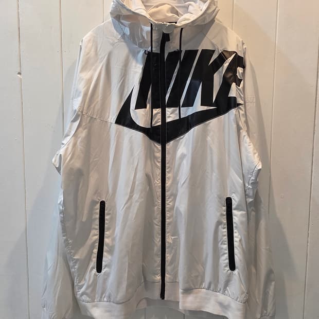 NIKE 나이키 바람막이