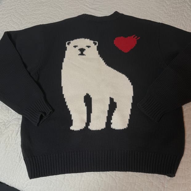 24FW 휴먼메이드 북극곰 니트 차콜 M사이즈 