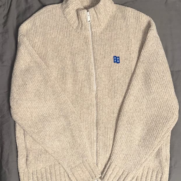 아더에러 Sig; BL Tag knit zip-up 01