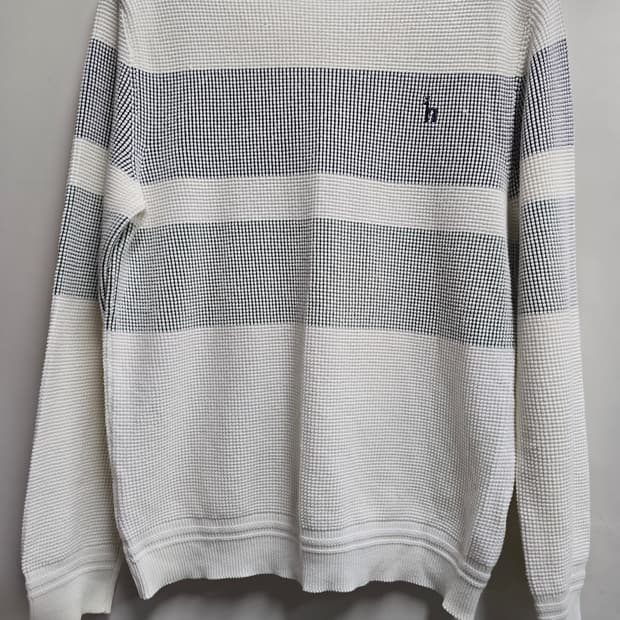 헤지스 라운드 니트티 100