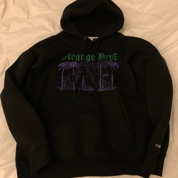 오베이 자수 후드티 (black,m size)