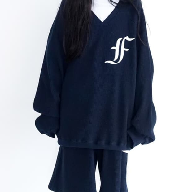 샵페어리 와플 니트 박시 맨투맨 네이비