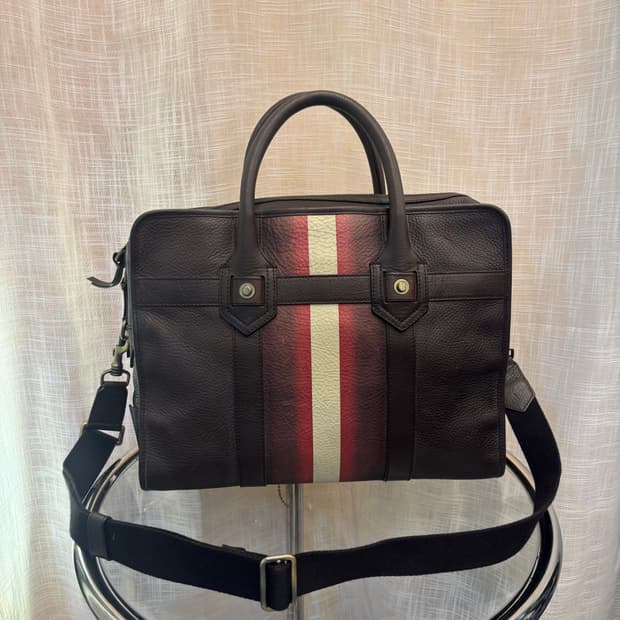 정품 발리 가죽 브리프케이스 서류가방     