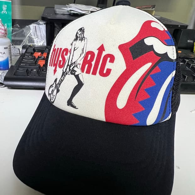 히스테릭 글래머 롤링 스톤즈 트러커