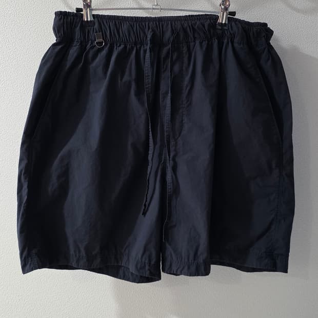 COS 네이비 면 숏팬츠 XL