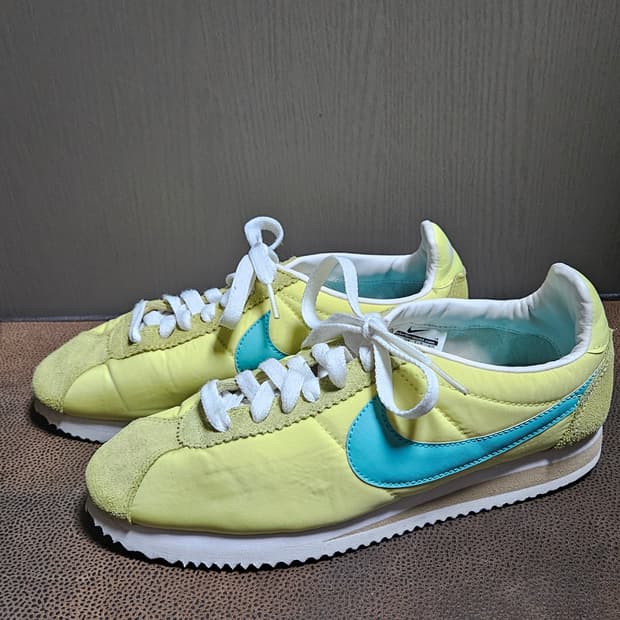 나이키 코르테즈 옐로우/블루 250mm