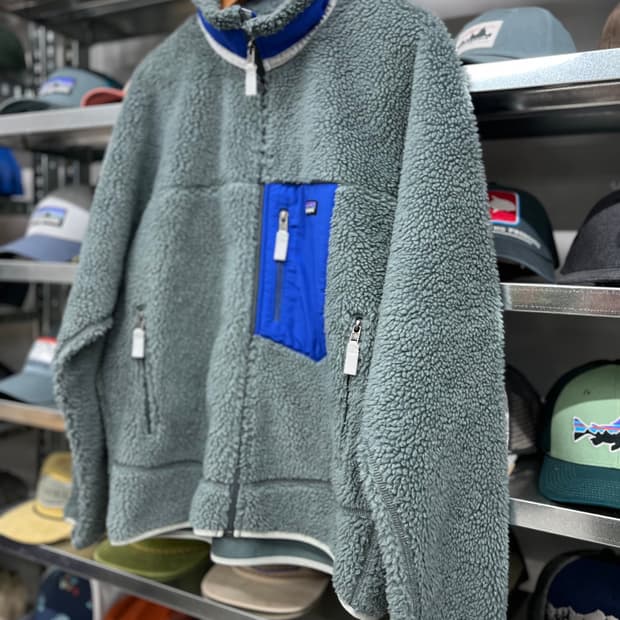 클래식 레트로 X 누보그린