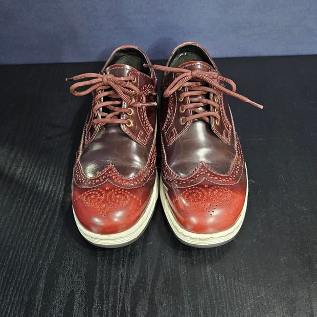 닥터마틴 윙팁 케이브 버건디 남성 265 로퍼 