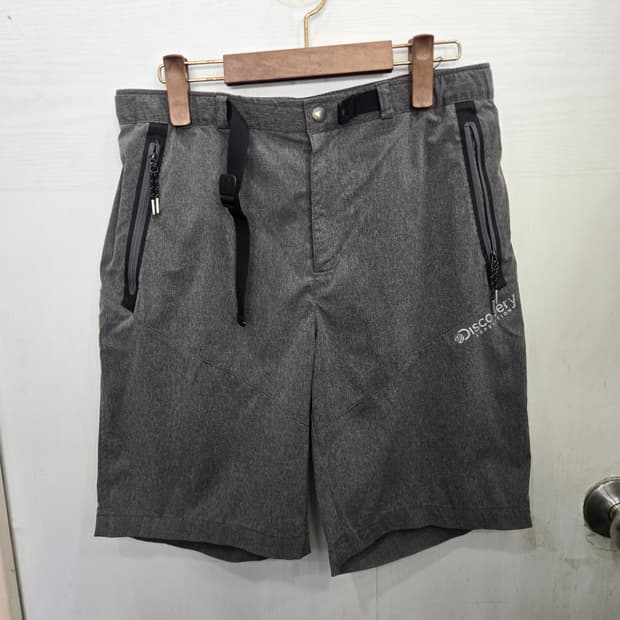 호칭80,실측30~32)) Discovery 디스커버리 반바지! 벨트O