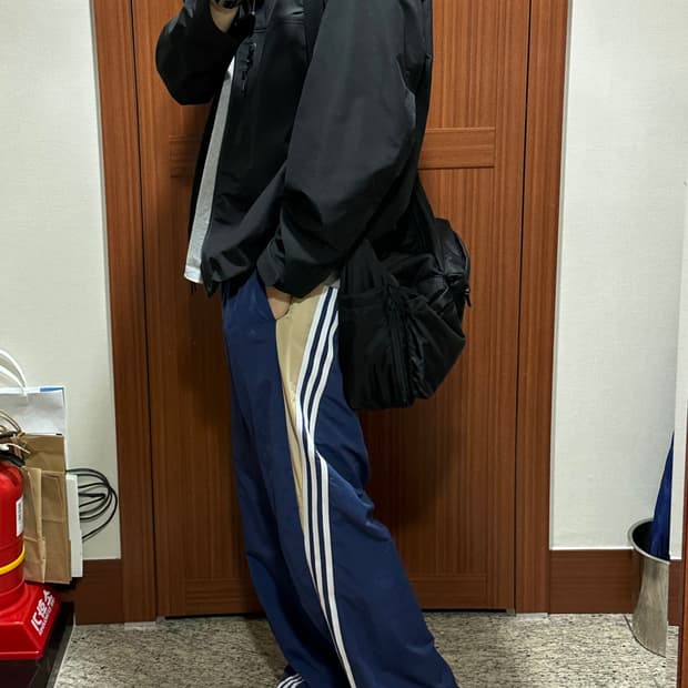 희귀 아디다스 트레이닝 팬츠 L