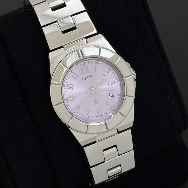 세이코 seiko 루키아 연보라 다이얼 쿼츠 시계(풀박스)