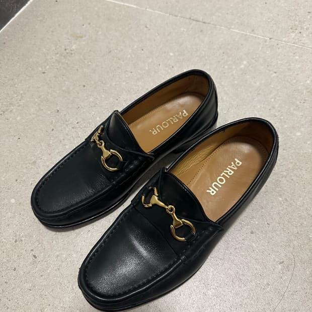 팔러(PARLOUR) 홀스빗로퍼 39.5