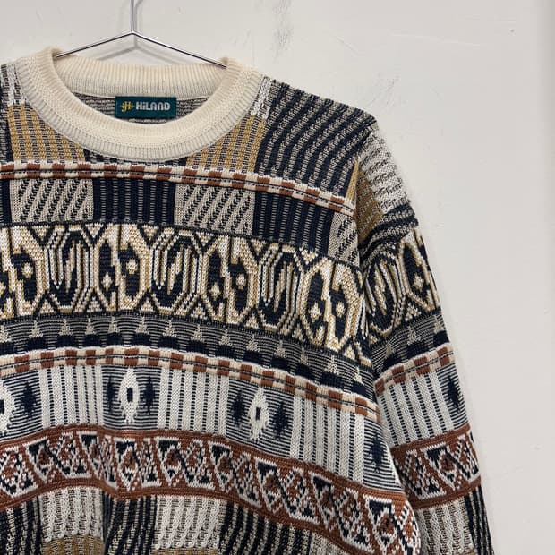 하이랜드 빈티지패턴 아메카지 라운드 니트