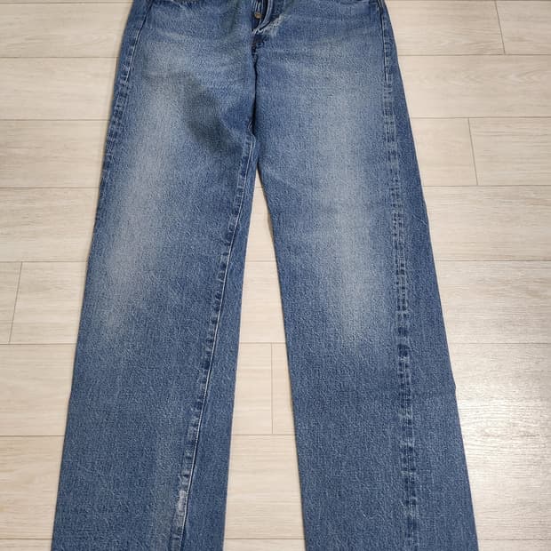LVC 55501 0099 도르닉 30 x 32
