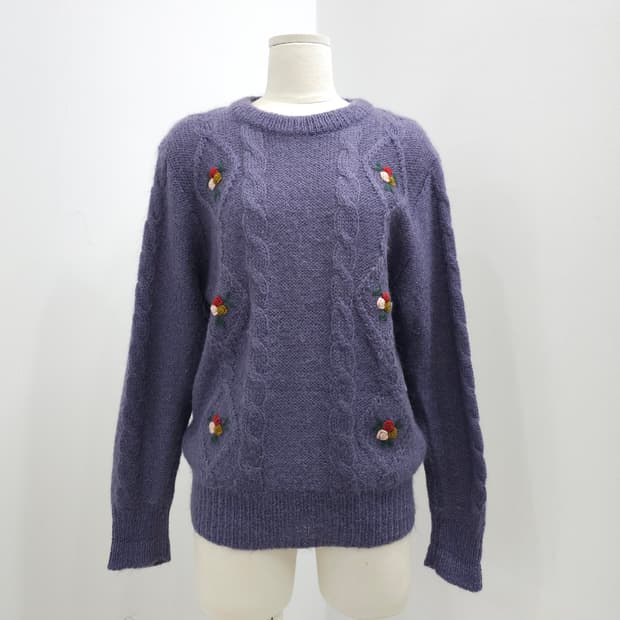 퍼플 플라워 자수 빈티지 니트