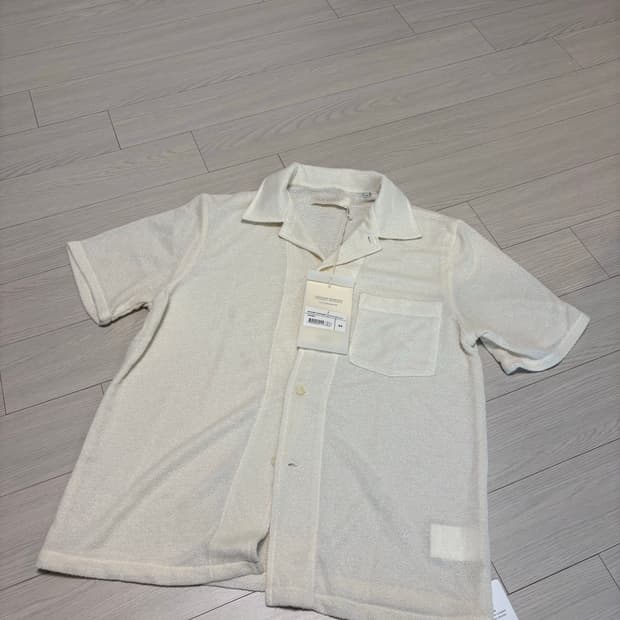 아워레가시 박스 셔츠 화이트 부클 44(95-100사이즈) 새상품