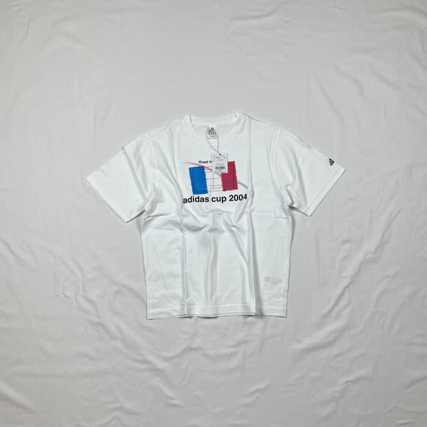 데드스탁 아디다스 adidas 프린트 반팔티