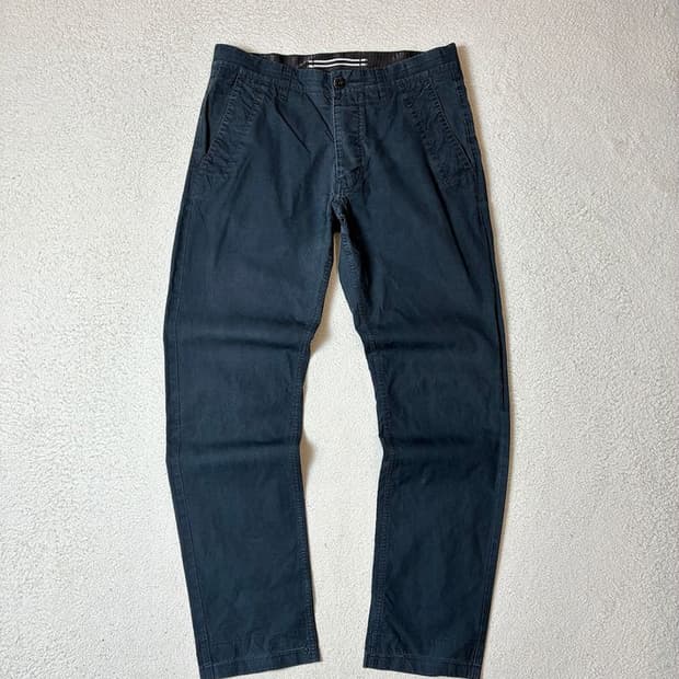 스톤아일랜드 피그먼트 스트레이트 팬츠 PN7938