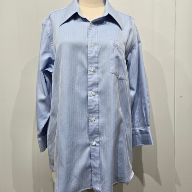 버버리 블루 스트라이프 셔츠