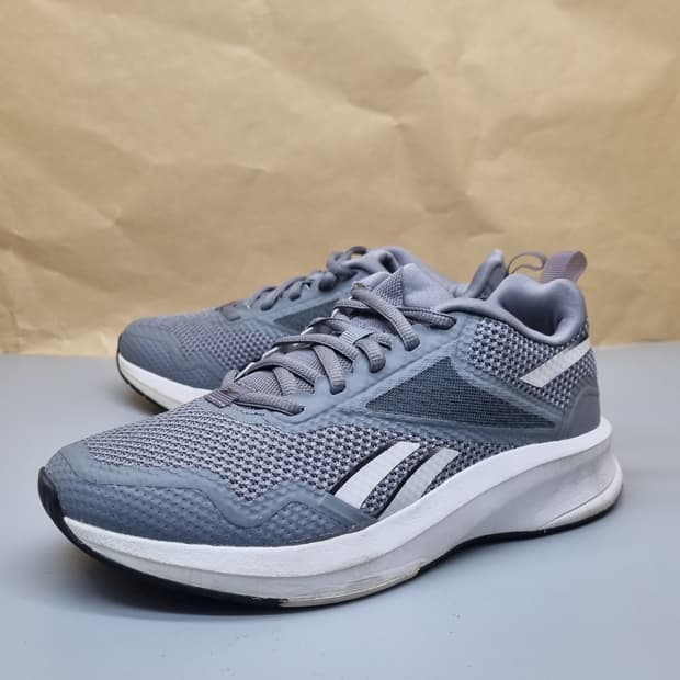 리복 퓨지엄런 여성런닝화230 