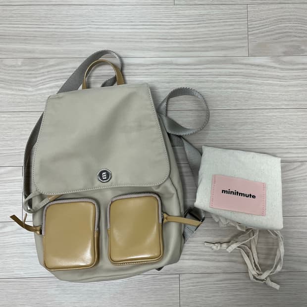 미닛뮤트 모카베이지 백팩