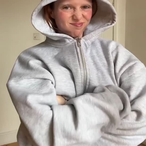 Prohibited 그레이 후드집업