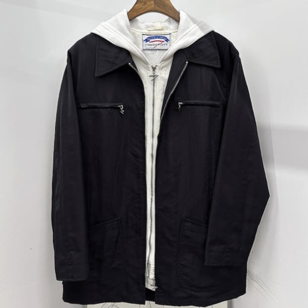 90' SAPRIORI_ made in CANADA (L)