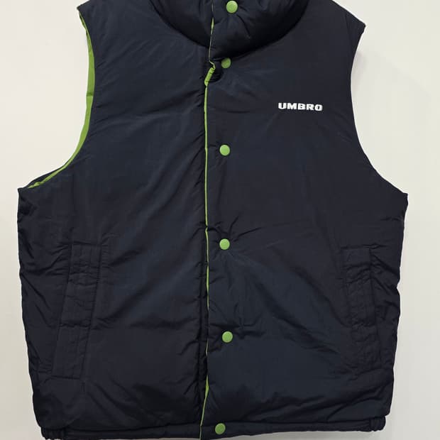 엄브로 남성 양면 덕다운 패딩 조끼