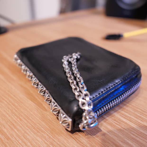 크롬하츠 피라미드 반지갑