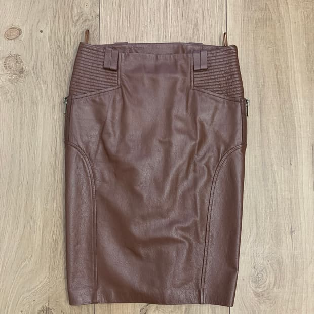 GUCCI 구찌 스커트(레더)38 사이즈-해외발송