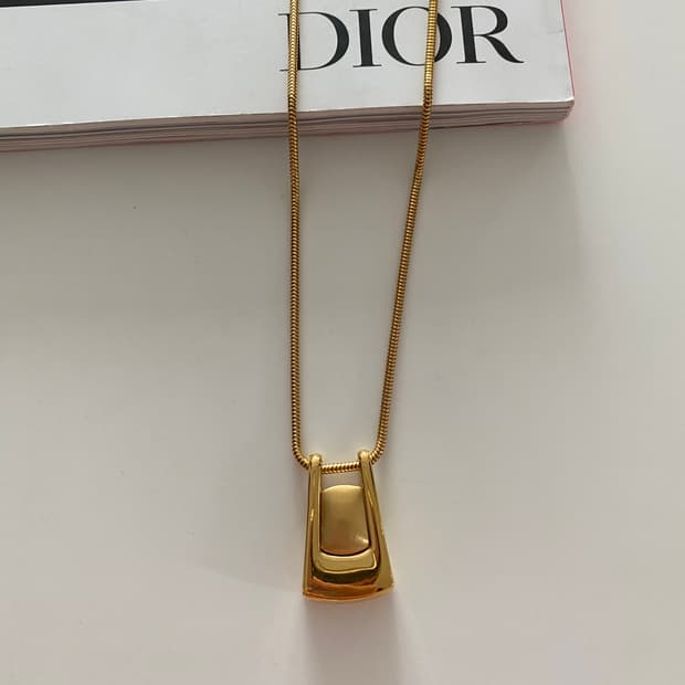 미국수입 Monet 골드 팬던트 목걸이