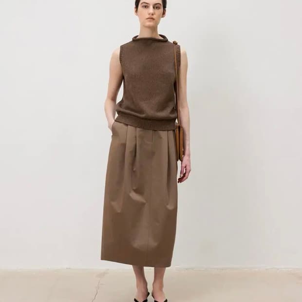 문달 Bud Skirt in Brown S