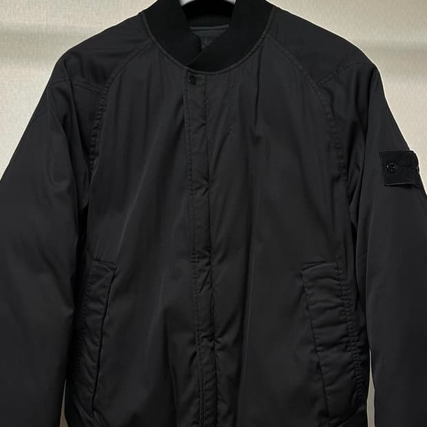 스톤아일랜드 고스트피스 스트레치 울 패딩 L(105)