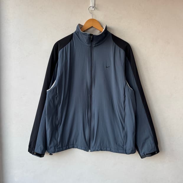 00s 나이키 Sphere Active 자켓