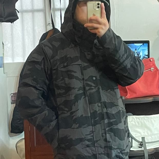 뉴에라 블랙 타이거카모 바람막이 2XL