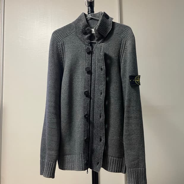 스톤아일랜드 니트집업 가디건
