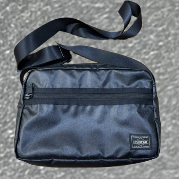 요시다포터 크로스백 상태좋음